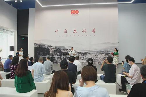 今朝更好看 北大資源天竺藝術中心展覽開幕，老廠房華麗變身藝術殿堂